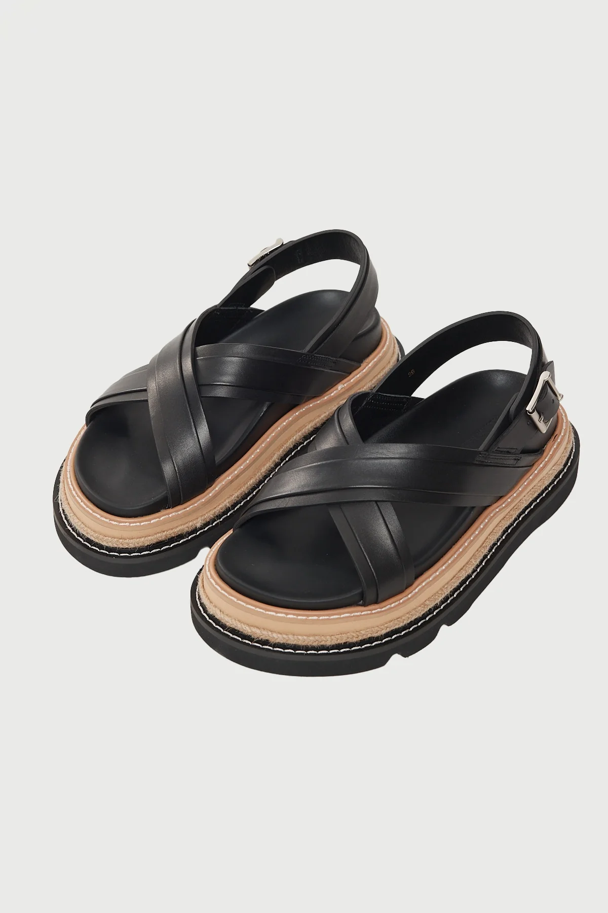 Veena Black Leather - Image 2