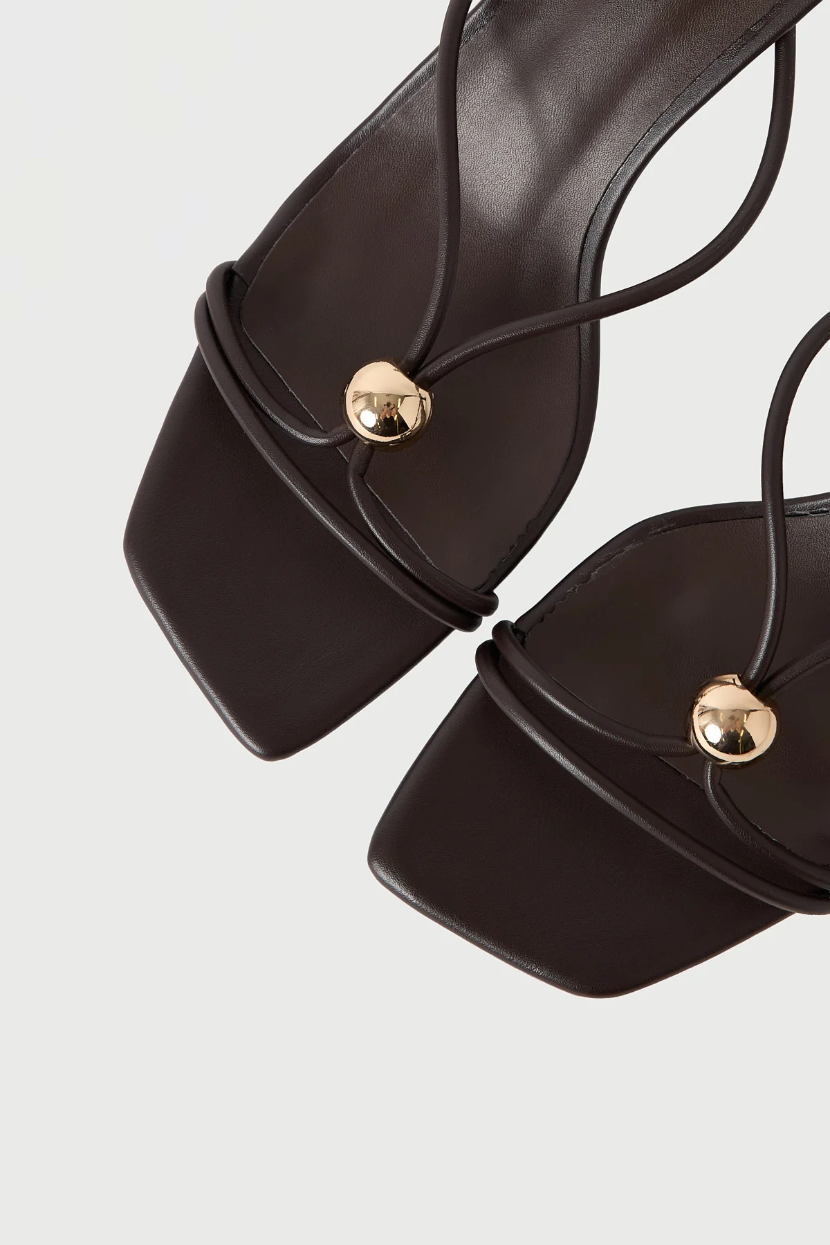 Billini Fallow Thong Heel Dark Cacao - Image 3