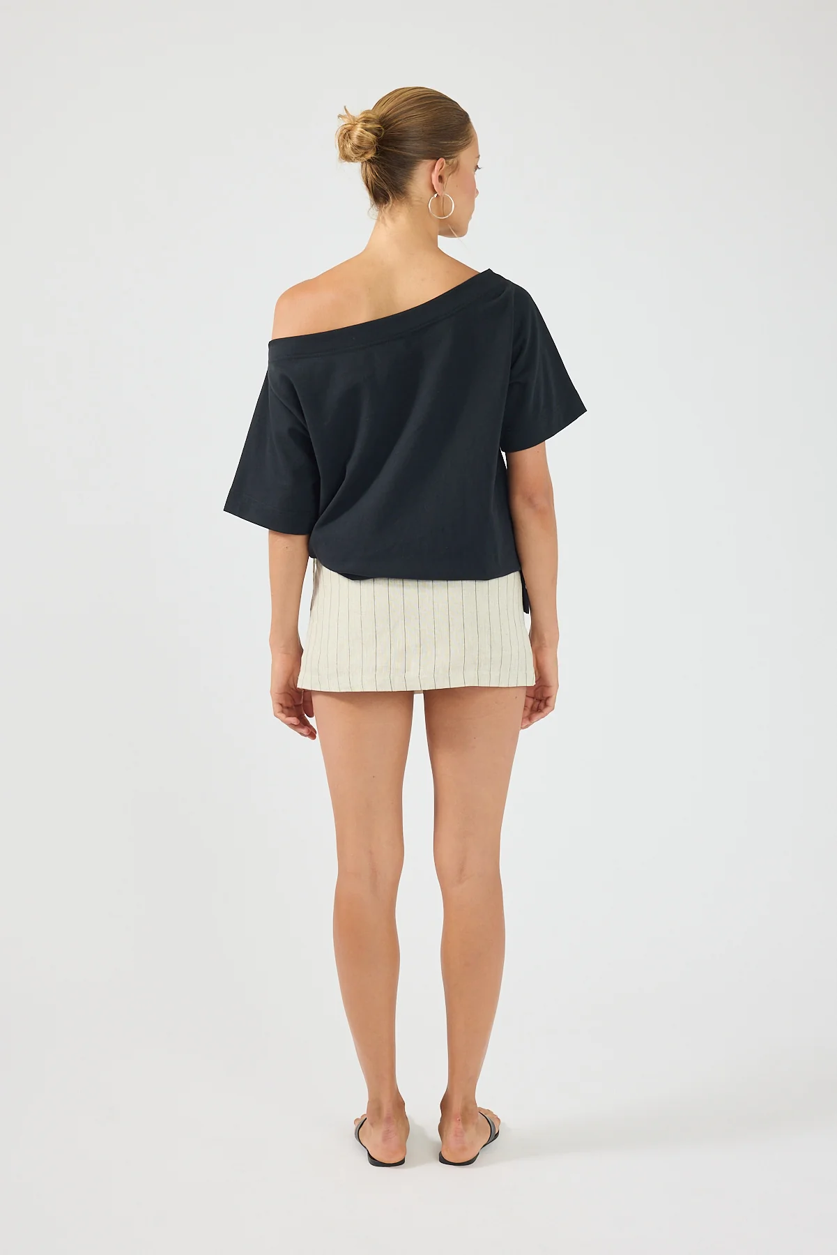Perfect Stranger Adore Linen Skort Oat Stripe - Image 3