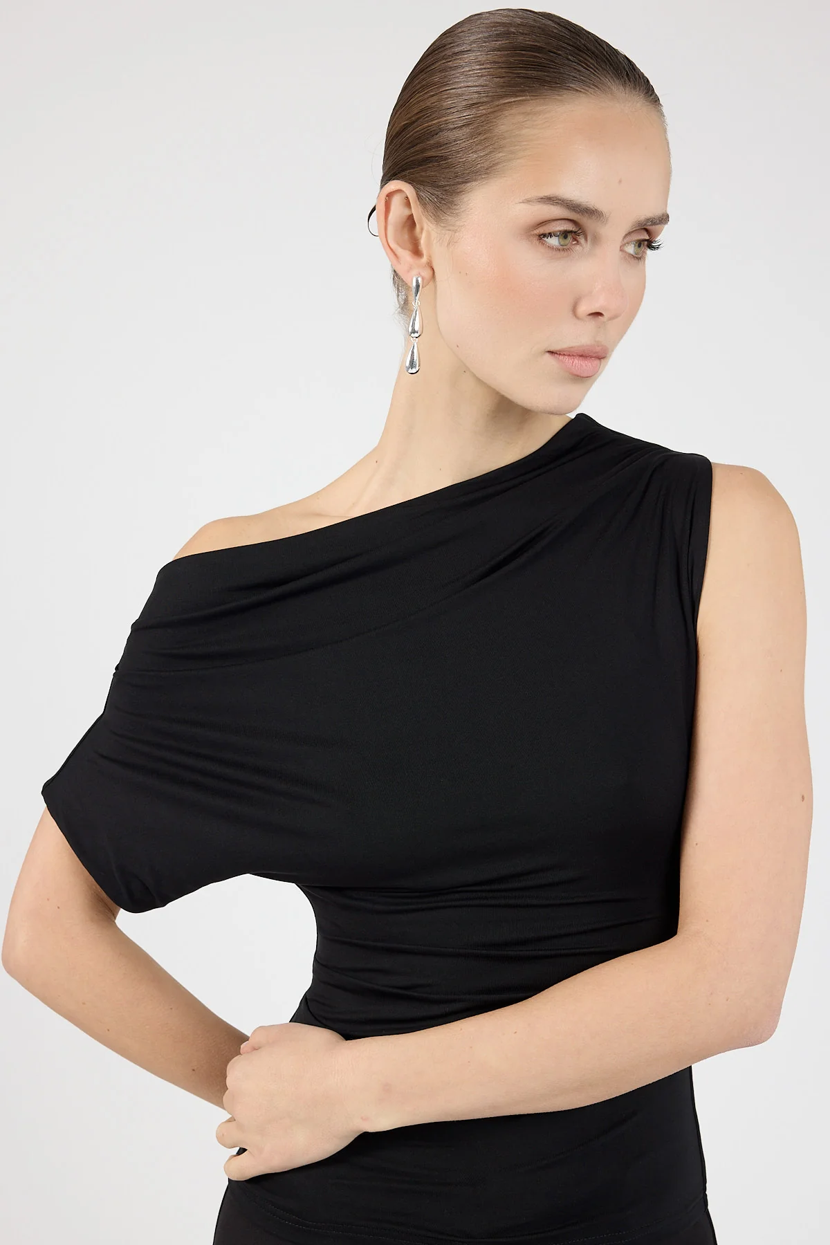 Perfect Stranger Alora Drop Earrings Silver - Image 3