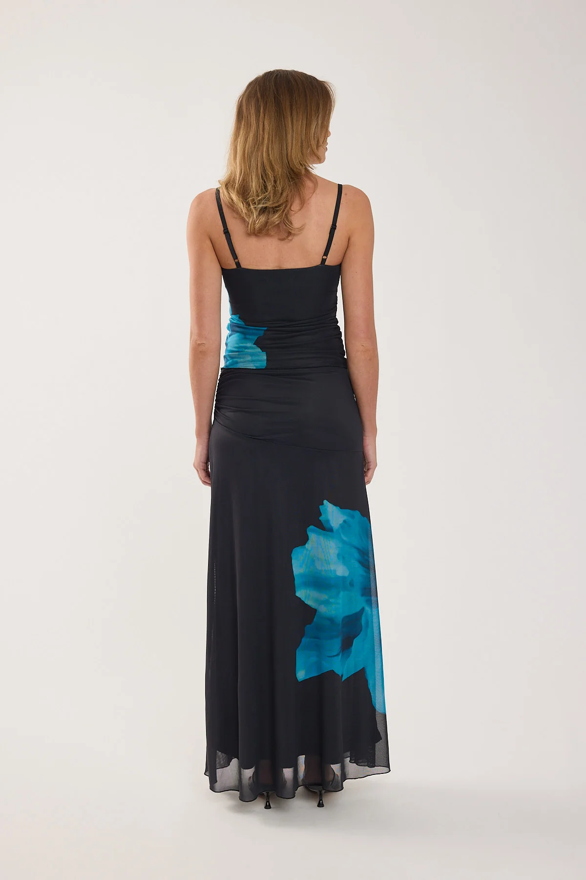 Perfect Stranger Belle Maxi Skirt Blue Print - Image 3