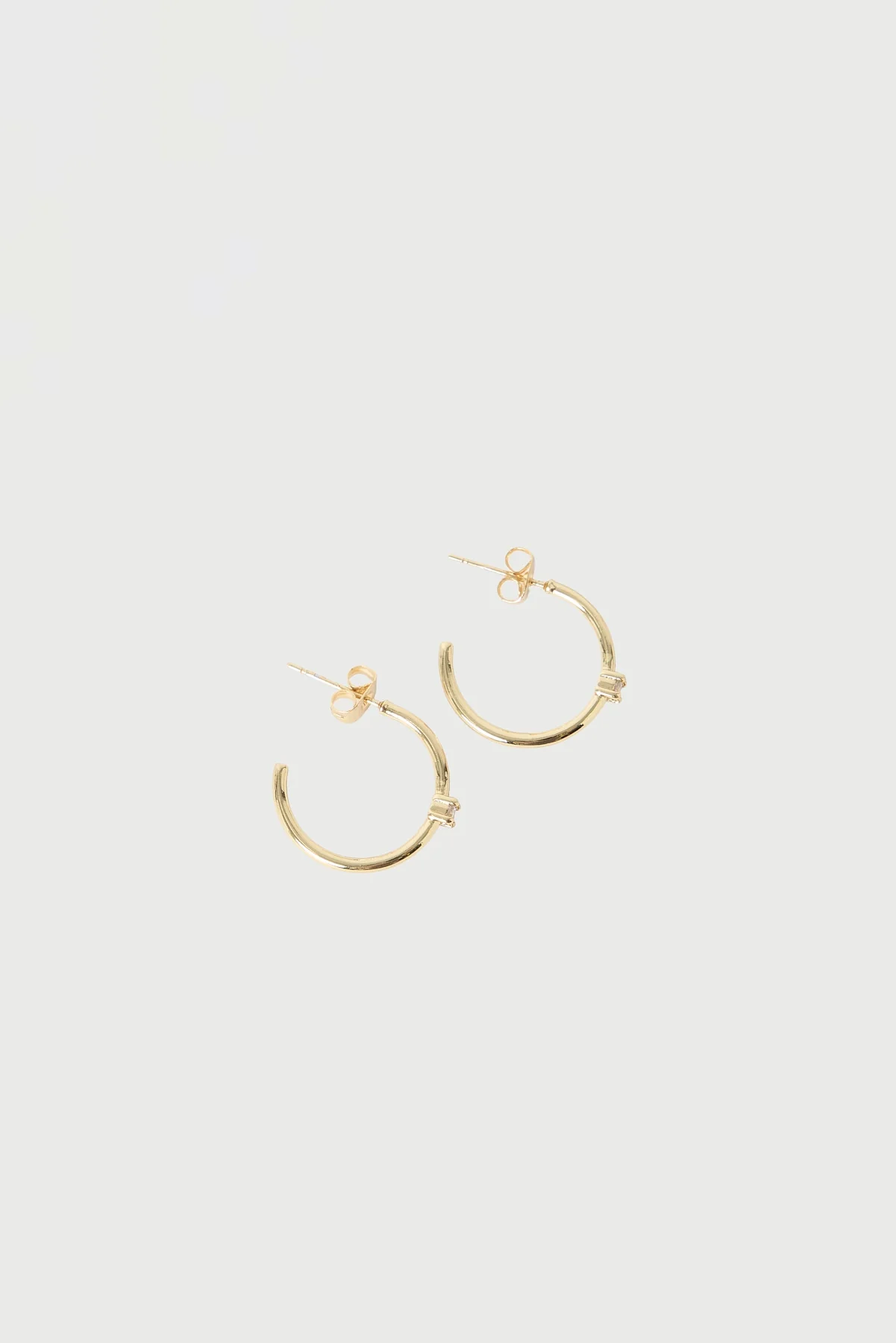 Perfect Stranger Blossom Hoop Earring 18K Gold Plated - Image 2
