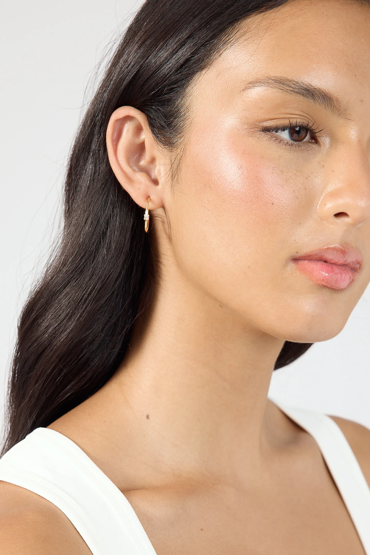 Perfect Stranger Blossom Hoop Earring 18K Gold Plated - Image 4
