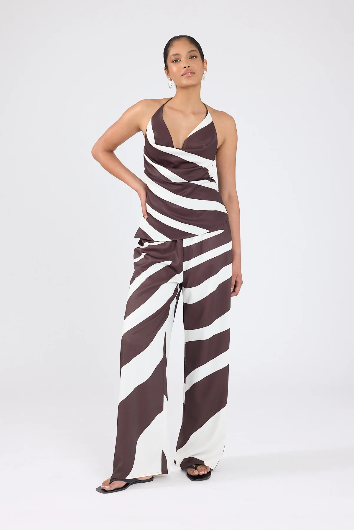 Perfect Stranger Drift Printed Cowl Neck Top Brown/White Print - Image 4