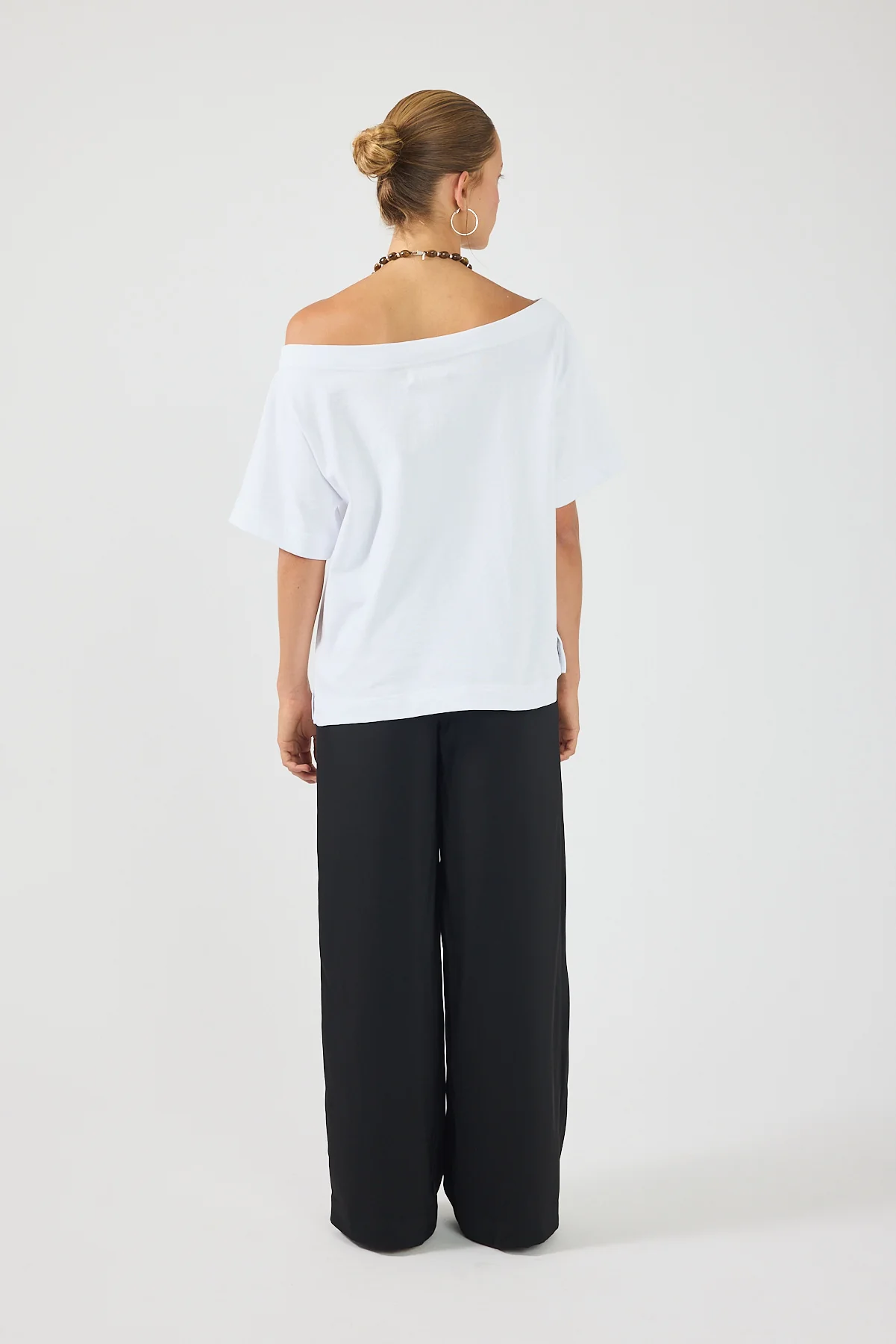 Perfect Stranger Ellie Satin Mid Rise Pants Black - Image 3