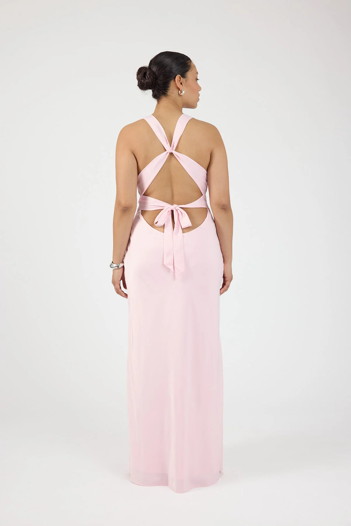 Perfect Stranger Ellie Twist Front Maxi Dress Pale Pink - Image 4
