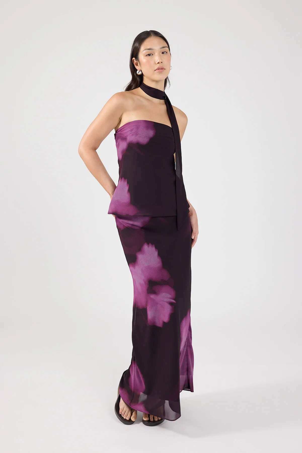Perfect Stranger Florence Strapless Top Burgundy Print - Image 4