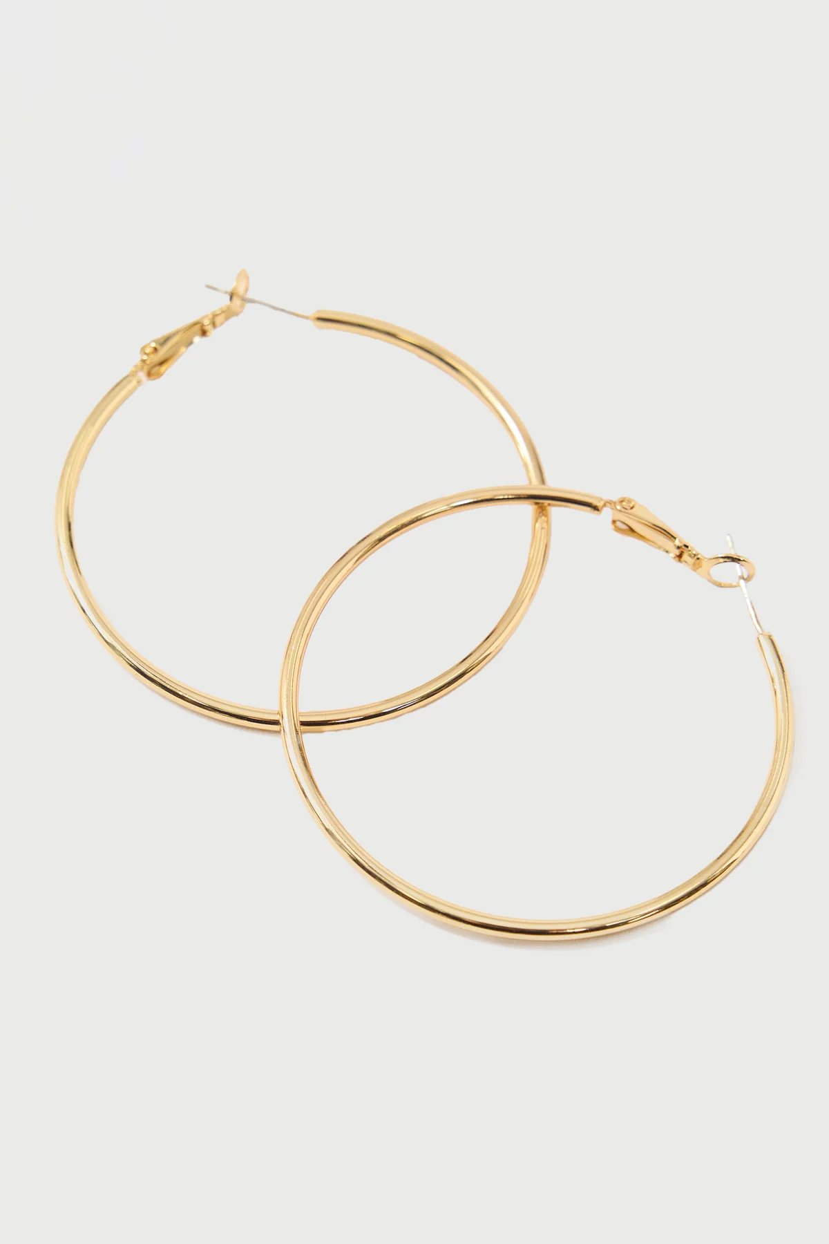 Perfect Stranger Ivy Hoop Earrings 18k Gold Plated - Image 2
