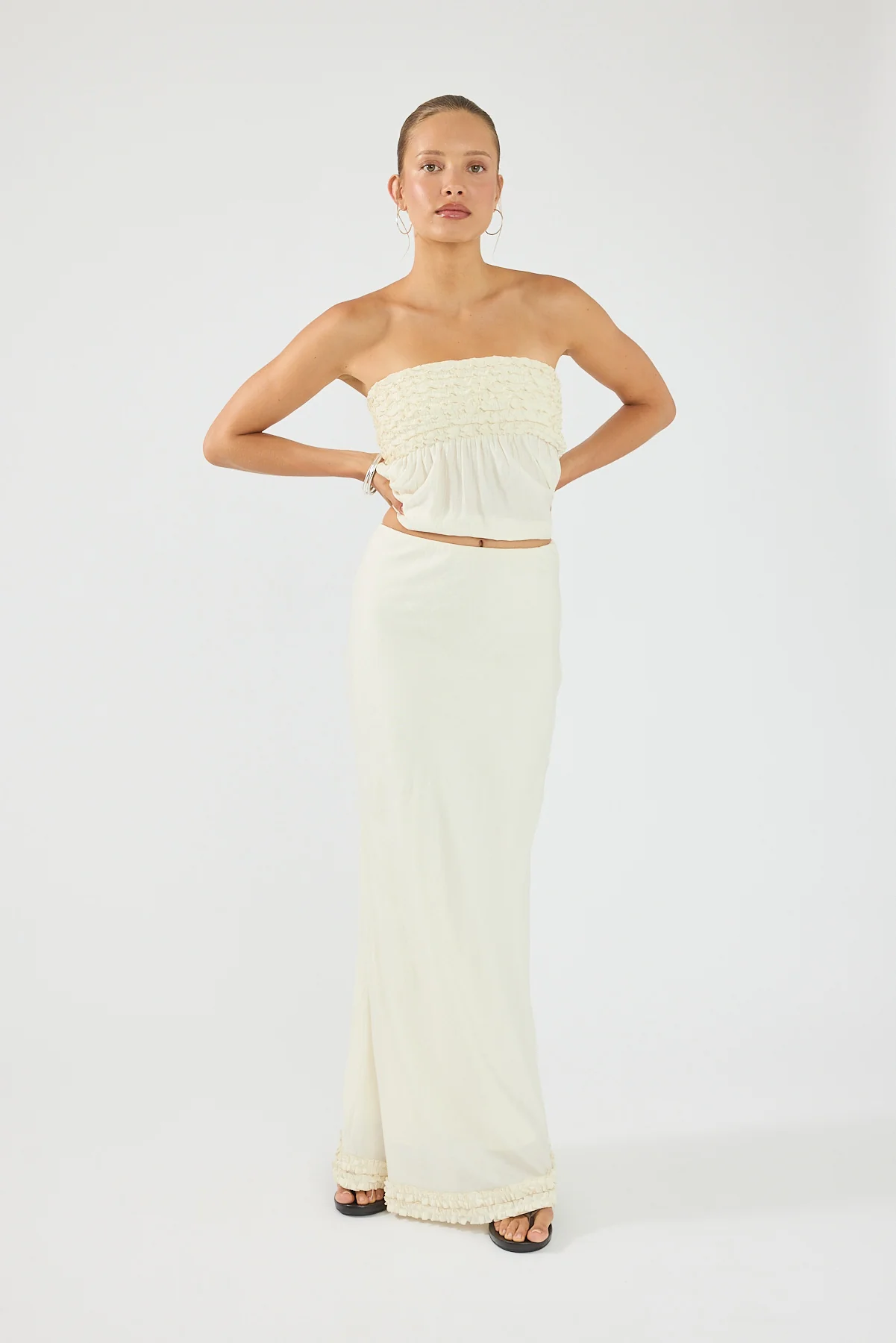 Perfect Stranger Jada Frill Maxi Skirt Off White - Image 4