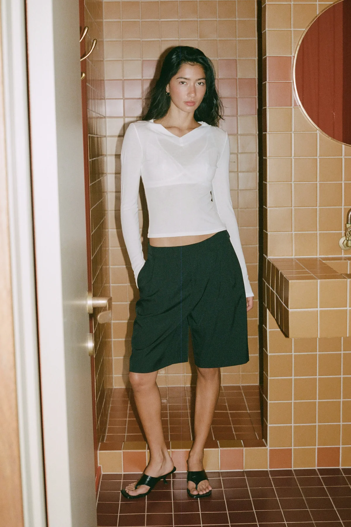 Perfect Stranger Jordi Tailored Longline Short Black - Image 3