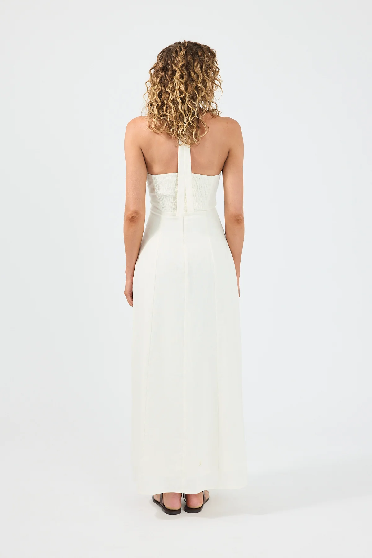 Perfect Stranger Juni Linen Maxi Dress Off White - Image 4