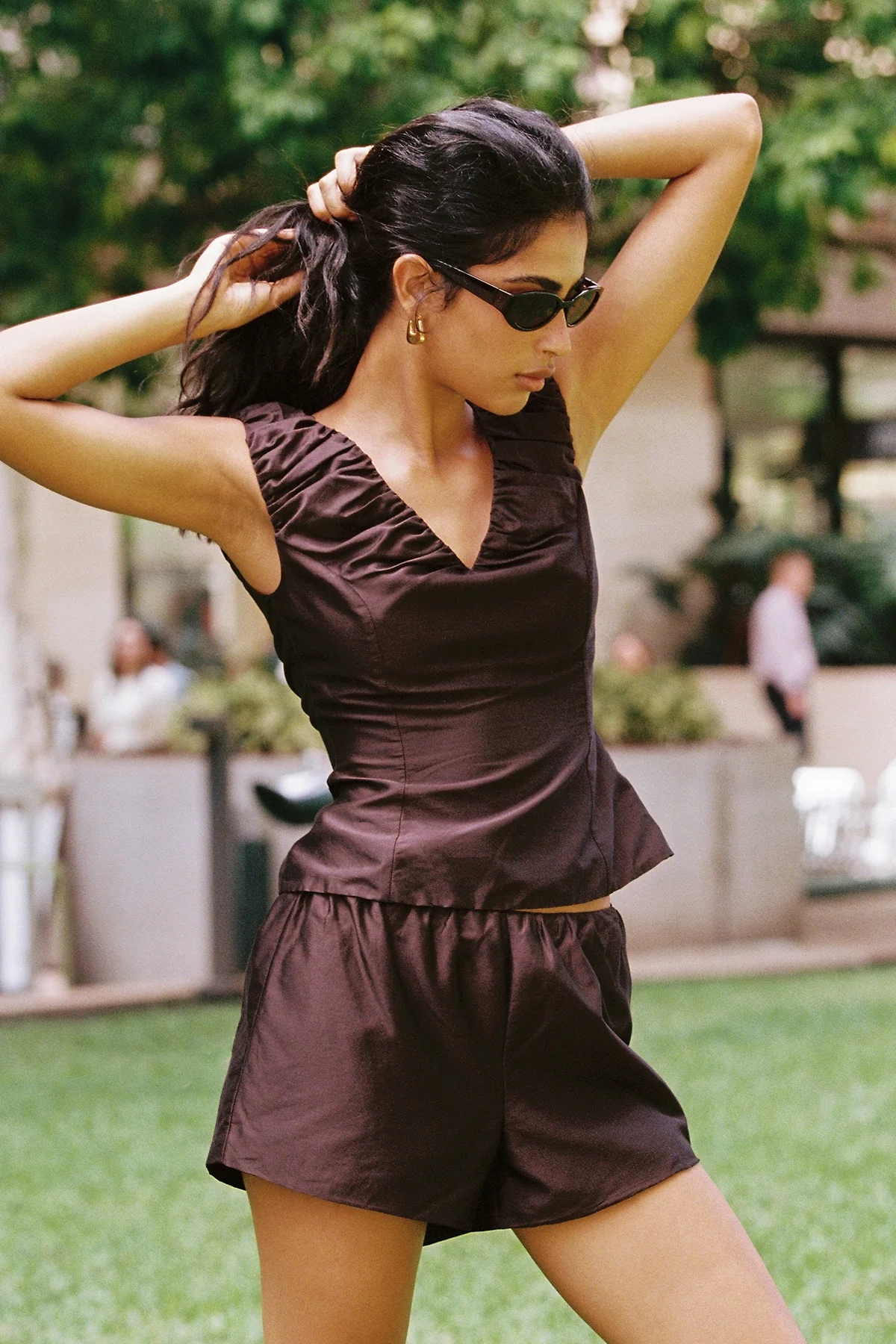 Perfect Stranger Kelly Gathered Mid Rise Shorts Brown - Image 2