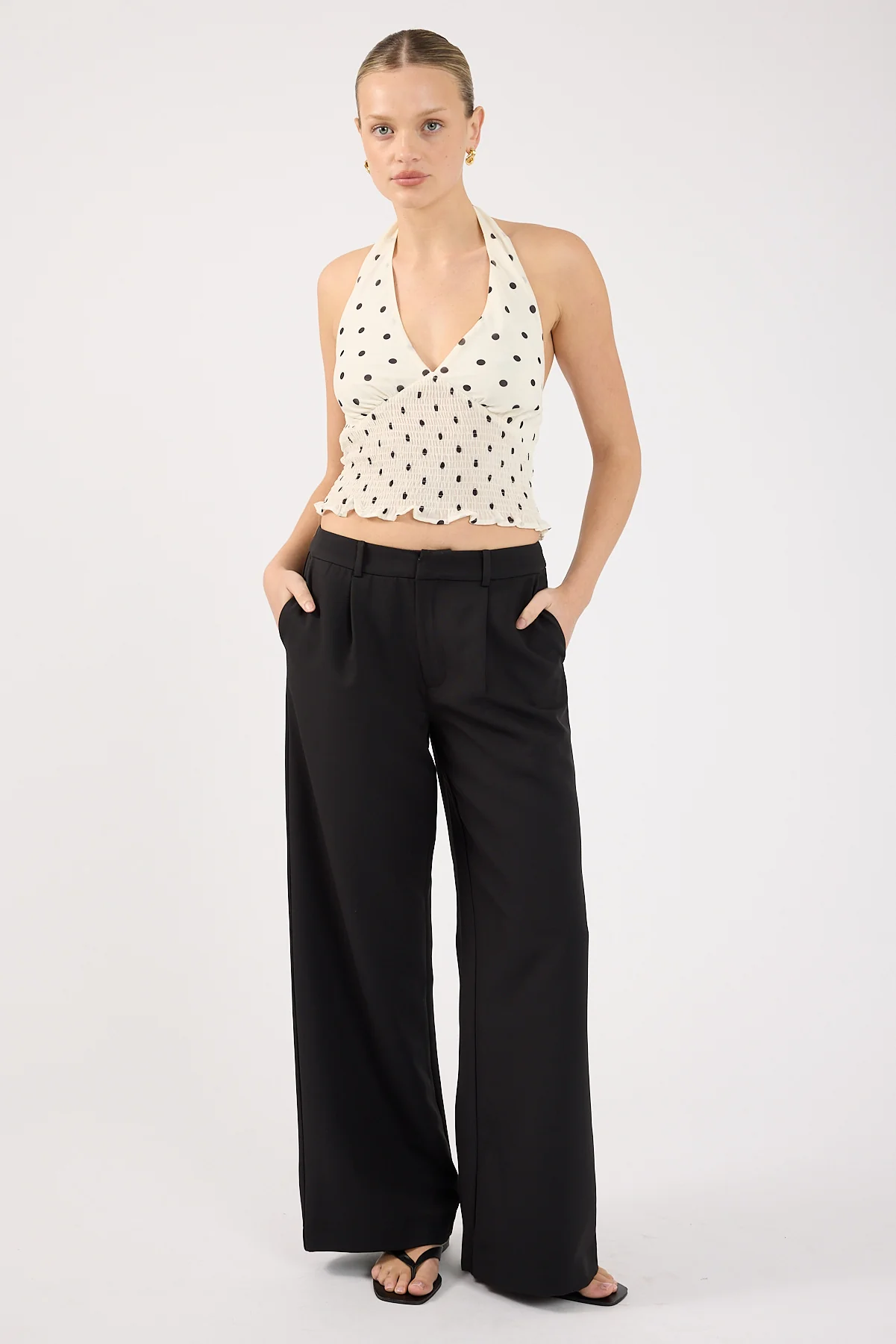 Perfect Stranger Lupa Mid Rise Pleated Tailored Pant Black