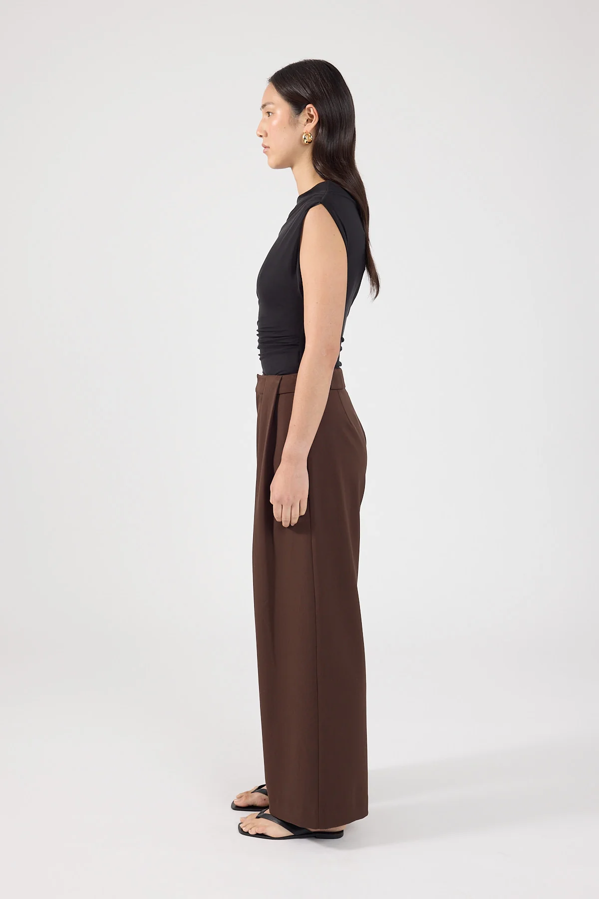 Perfect Stranger Mackenzie Petite Pleated Pant Brown - Image 2