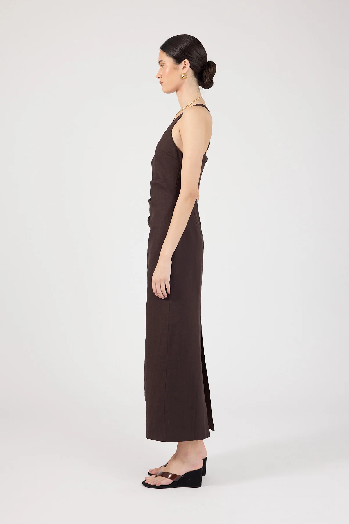 Perfect Stranger Madison Linen Maxi Dress Dark Brown - Image 2