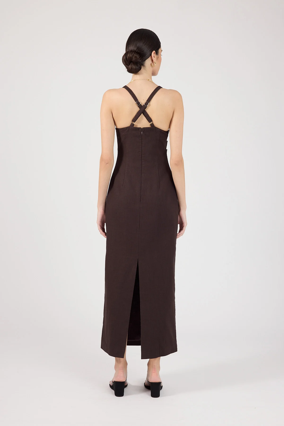 Perfect Stranger Madison Linen Maxi Dress Dark Brown - Image 3