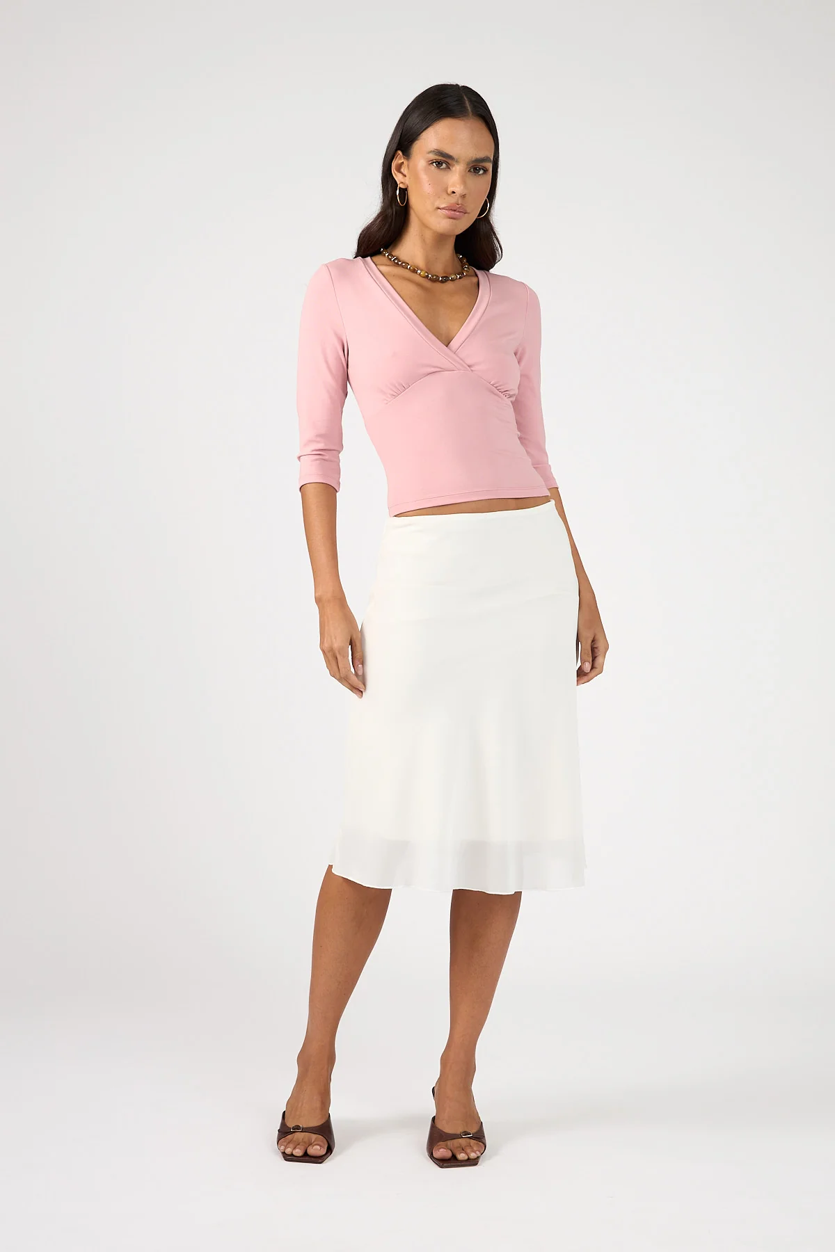 Perfect Stranger Mara V-Neck 3/4 Sleeve T-shirt Pink - Image 4