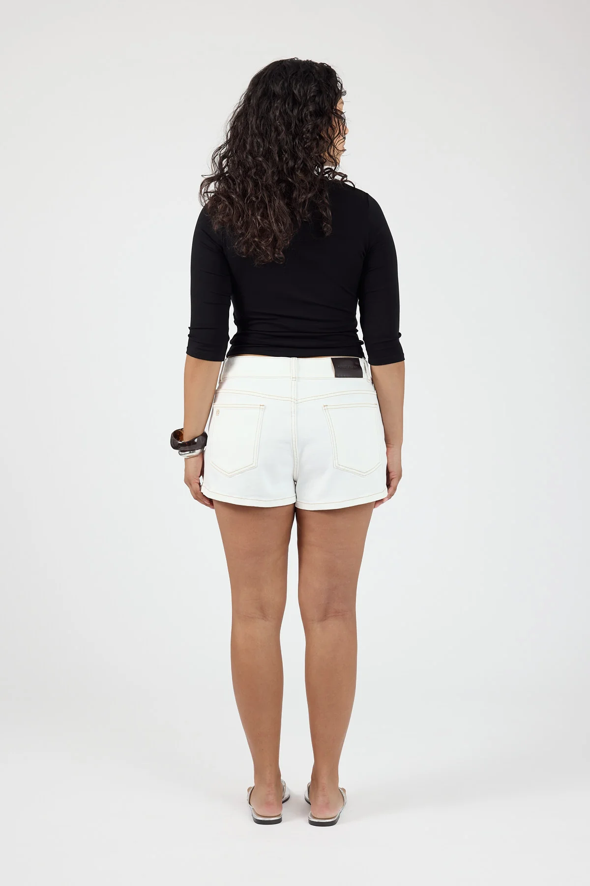 Perfect Stranger Mid Rise Denim Short Off White - Image 3