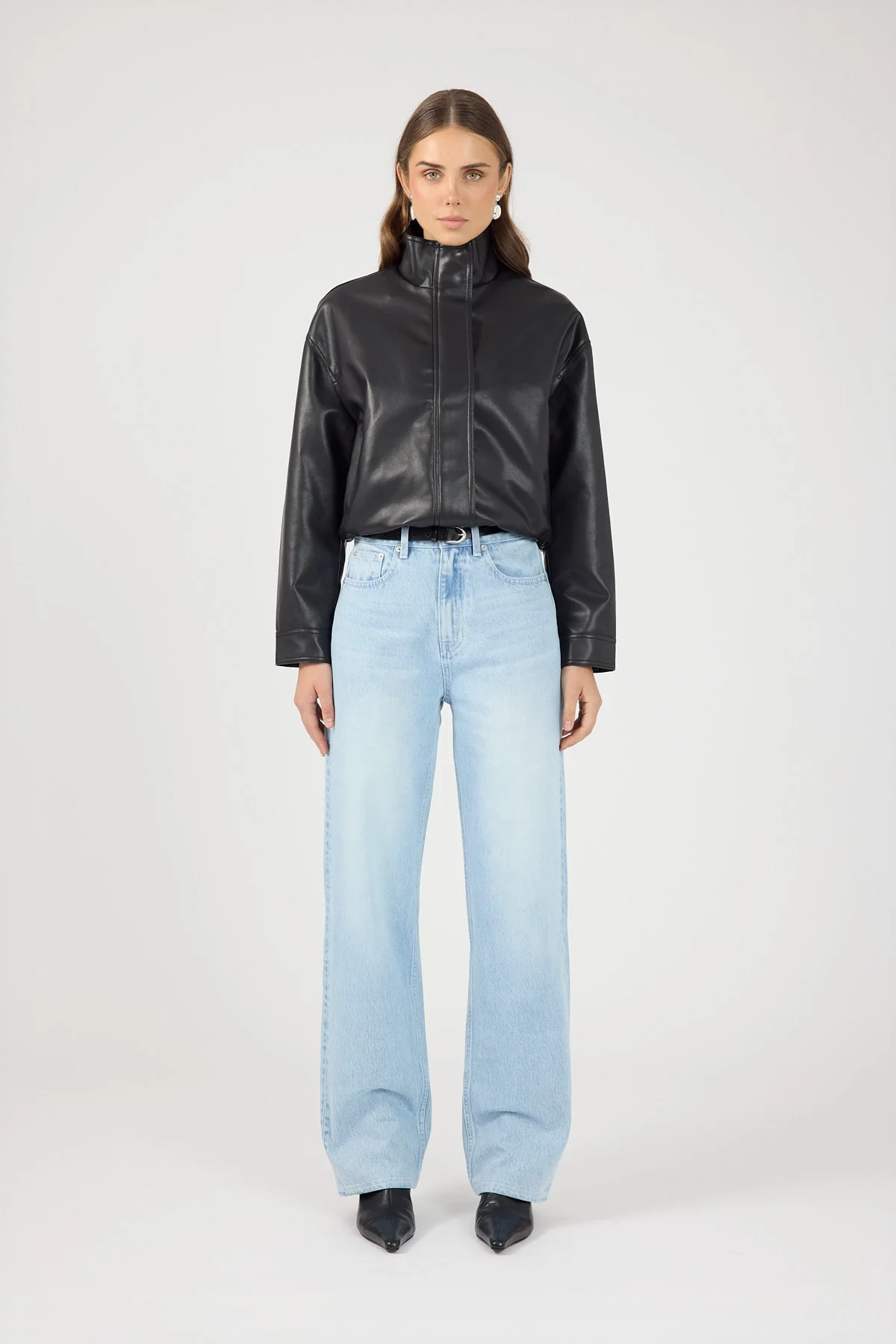Perfect Stranger Mid Rise Relaxed Straight Jean Light Blue Denim