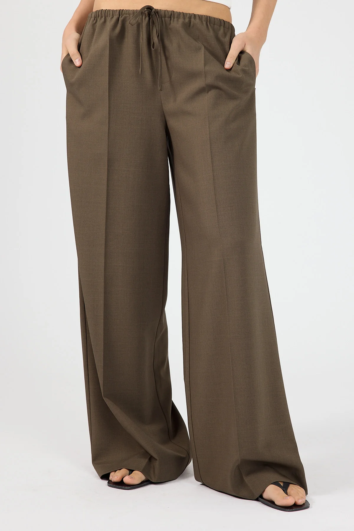 Perfect Stranger Nami Tailored Elastic Pant Brown - Image 5