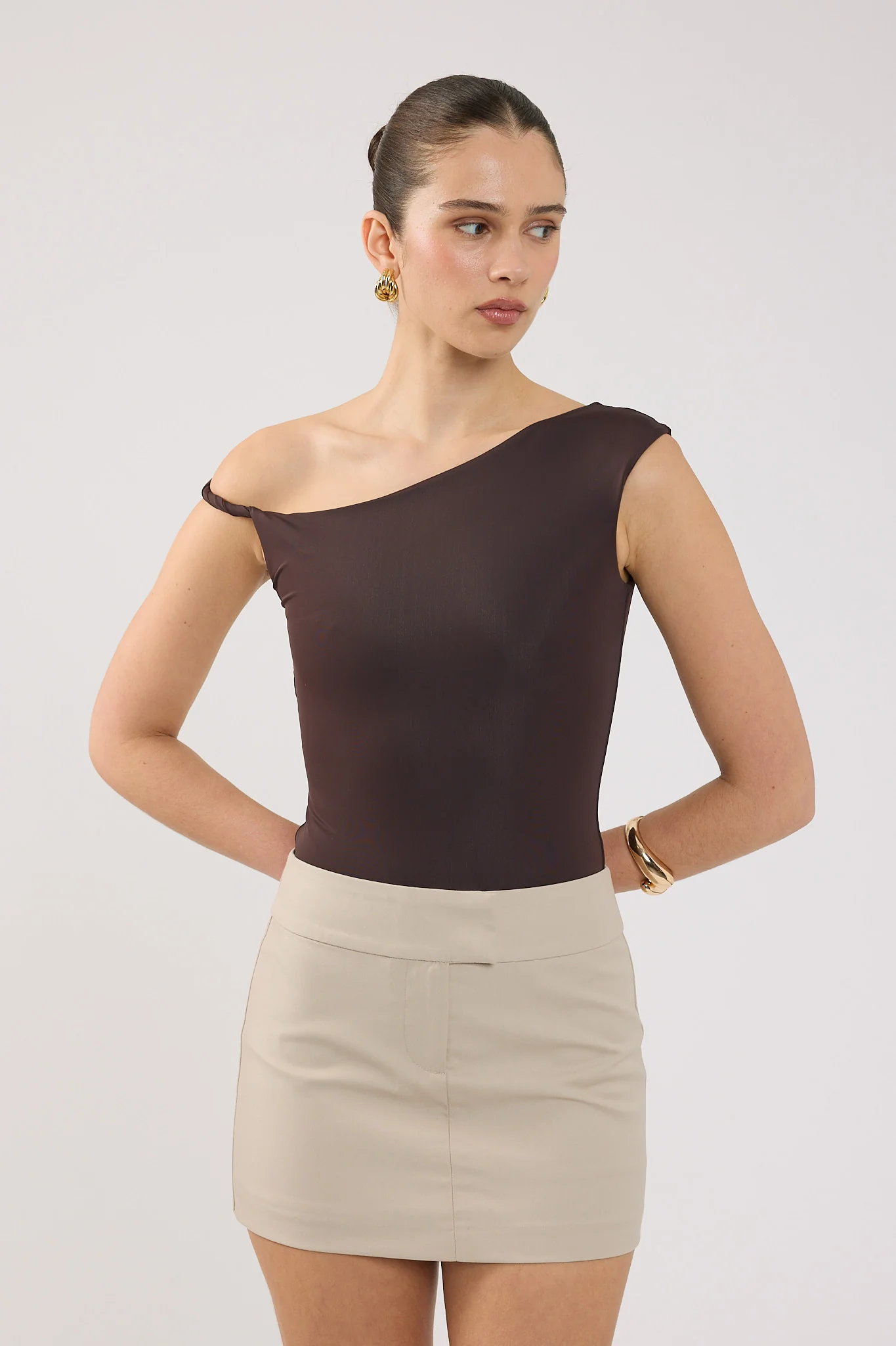 Perfect Stranger Perri Mid Rise Skort Beige - Image 5