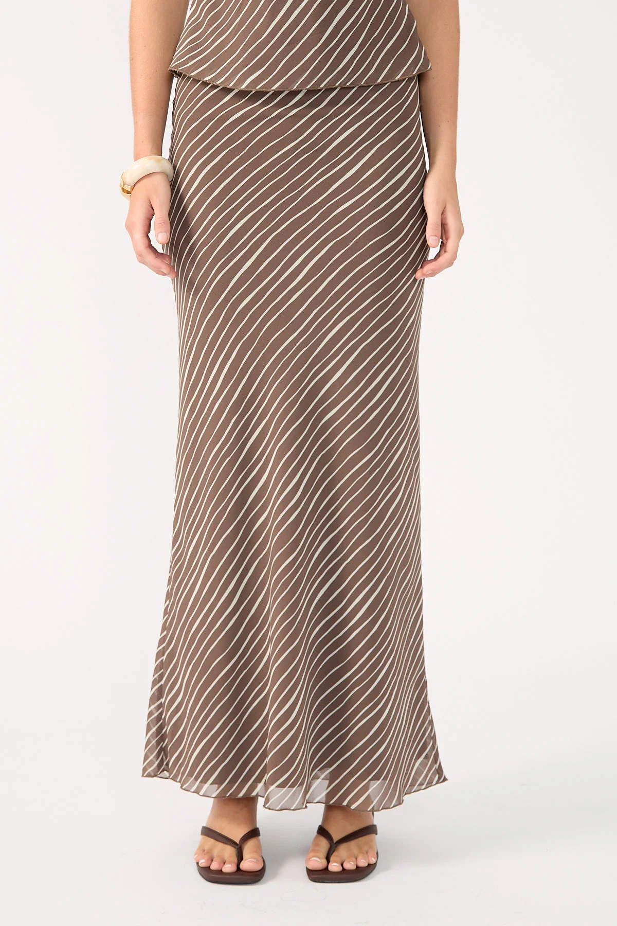 Perfect Stranger Priscilla Bias Cut Maxi Skirt Taupe Print - Image 3