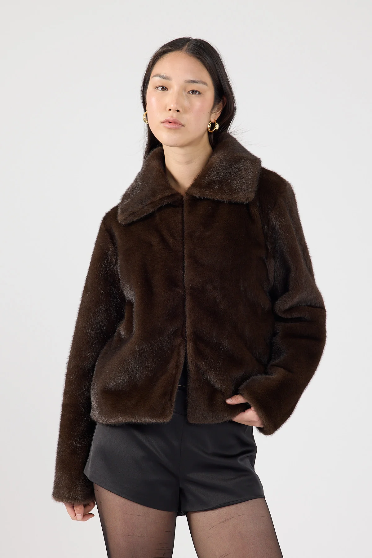 Perfect Stranger Riley Cropped Faux Fur Jacket Brown - Image 9