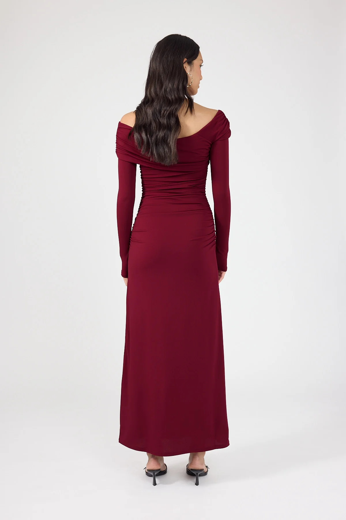 Perfect Stranger Romina Off Shoulder Maxi Dress Burgundy - Image 3