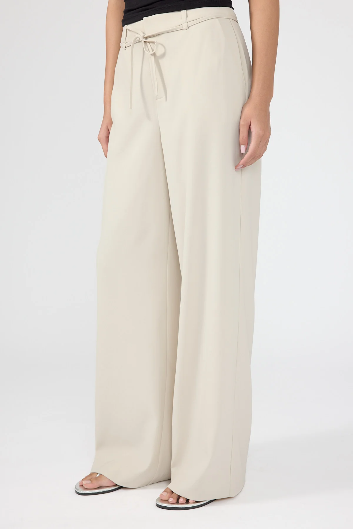 Perfect Stranger Sol Mid Rise Pant Beige - Image 2