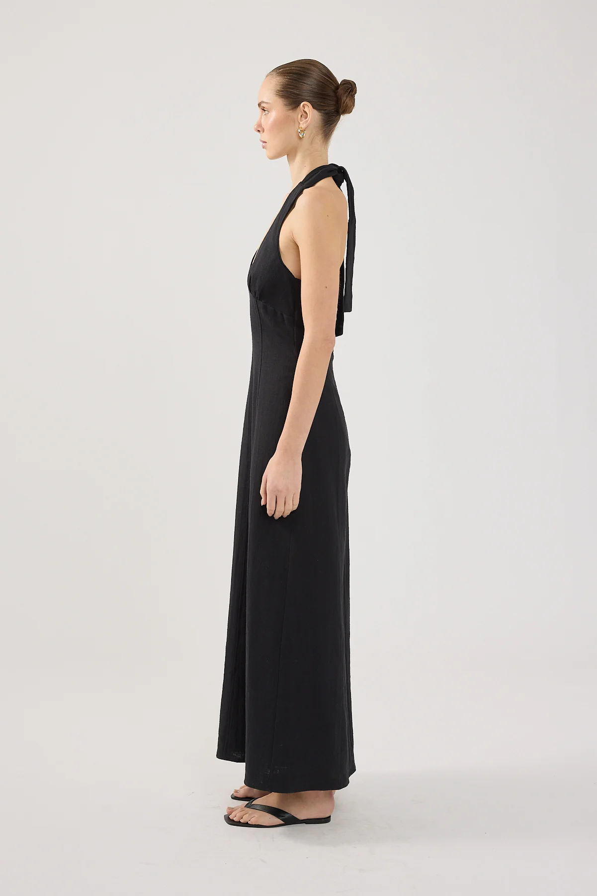 Perfect Stranger Tessa Halter Linen Maxi Dress Black - Image 4