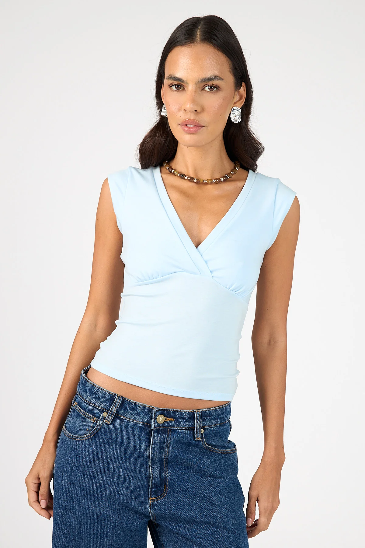 Perfect Stranger Traci-lee V-Neck T-Shirt Blue - Image 3