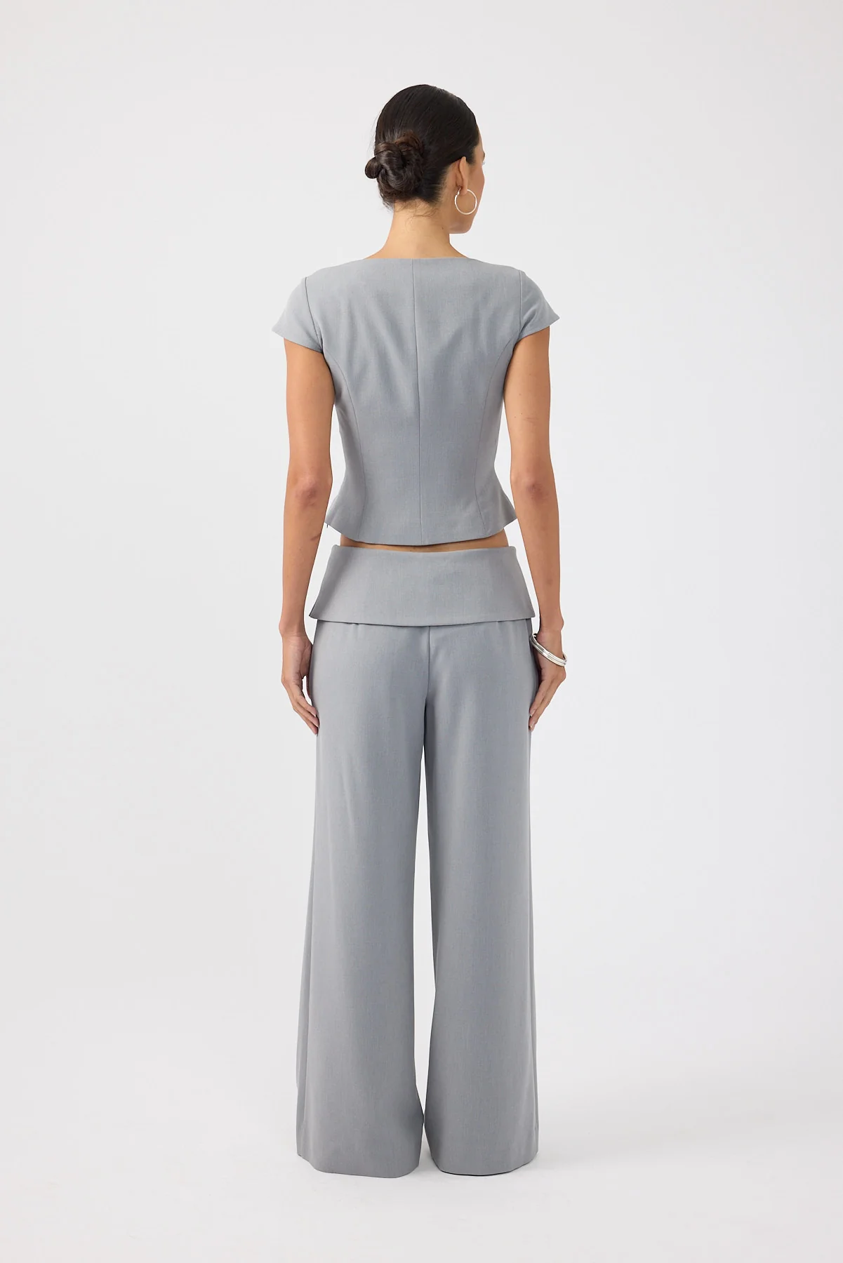 Perfect Stranger Vaila Short Sleeve Suiting Top Grey - Image 8