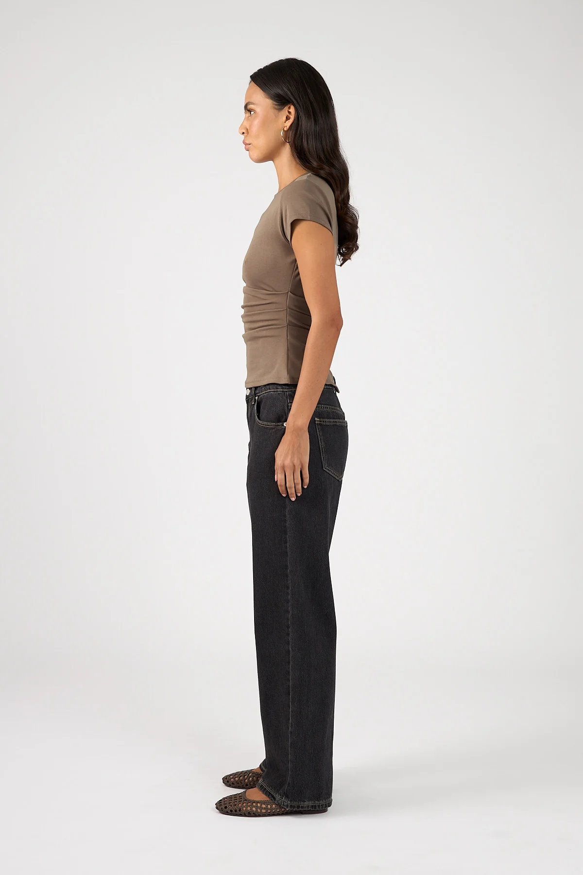 Perfect Stranger Valery Fitted T-Shirt Taupe - Image 3