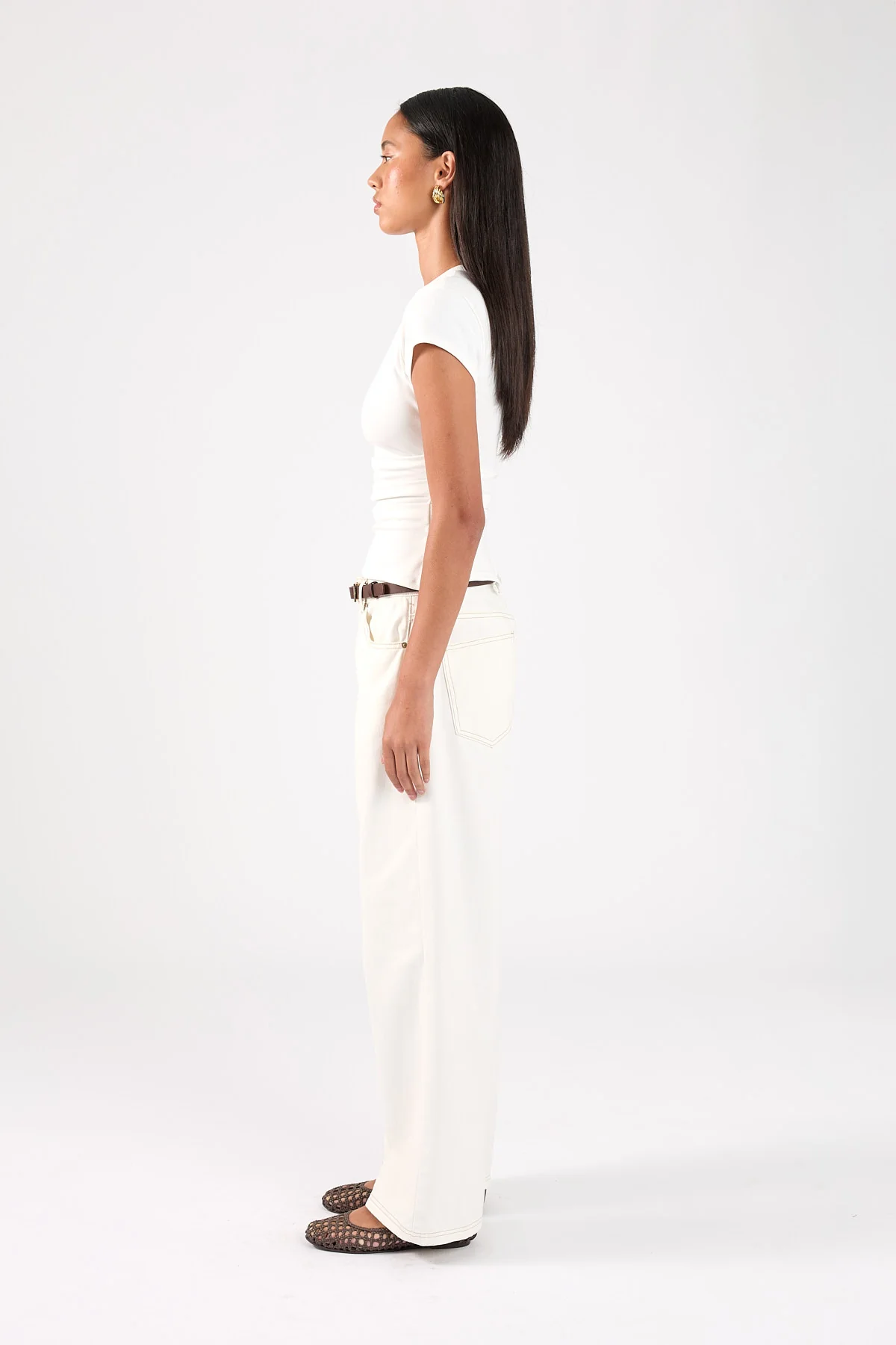 Perfect Stranger Valery Fitted T-Shirt White - Image 3
