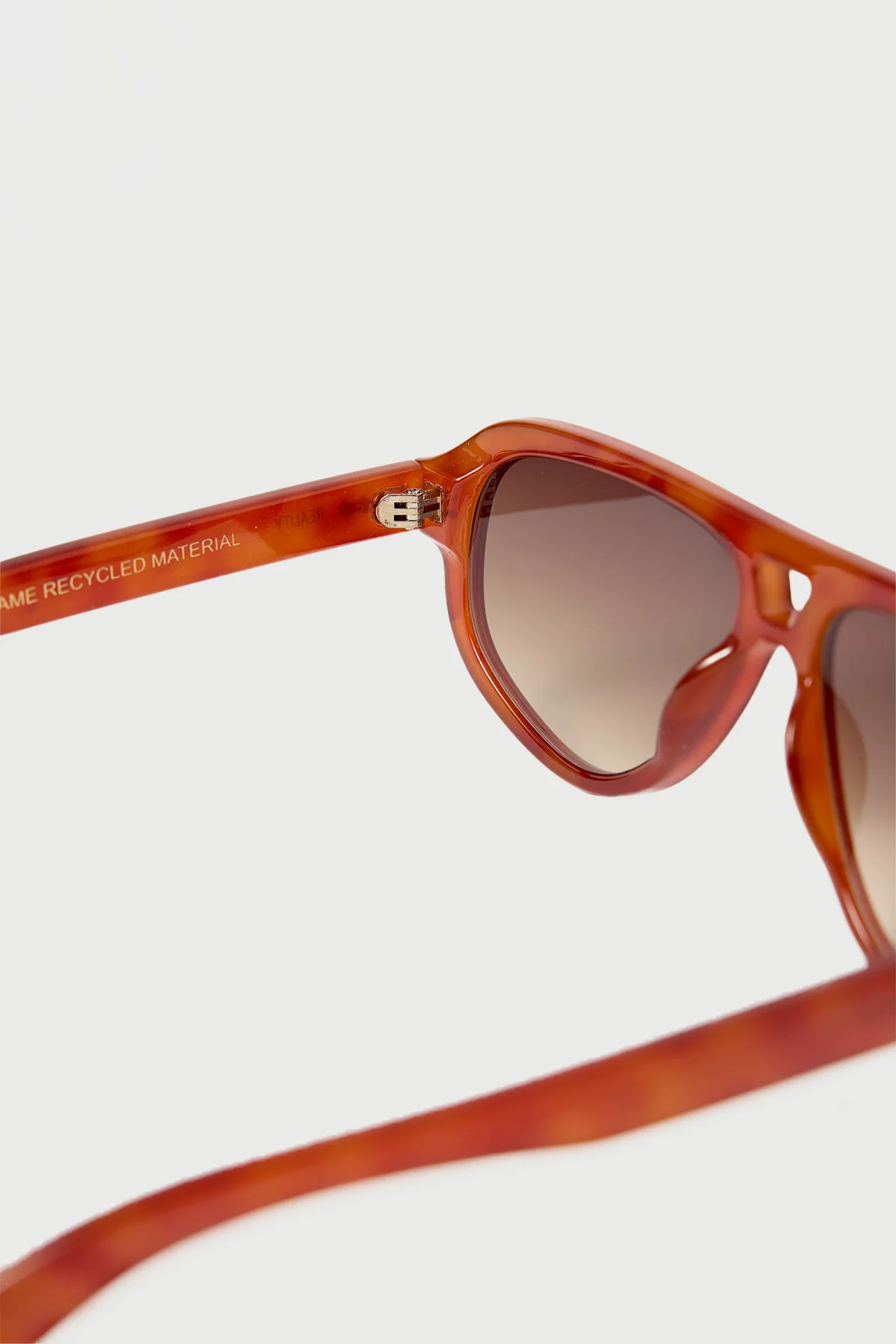 Reality Eyewear Ryder Vintage Turtle/Smoke Gradient Lens - Image 2